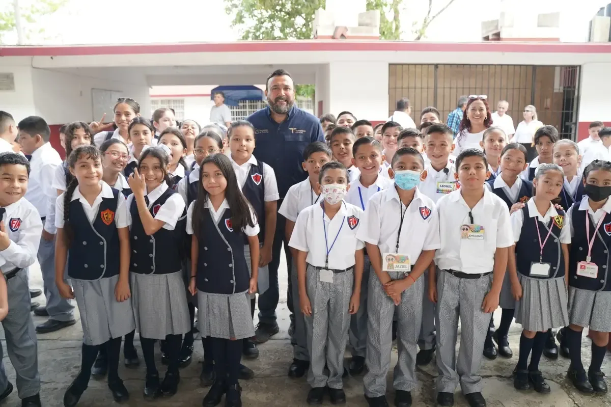 El Gobierno de Tamaulipas avanza en apoyos educativos y económicos para familias necesitadas en el inicio del ciclo escolar.