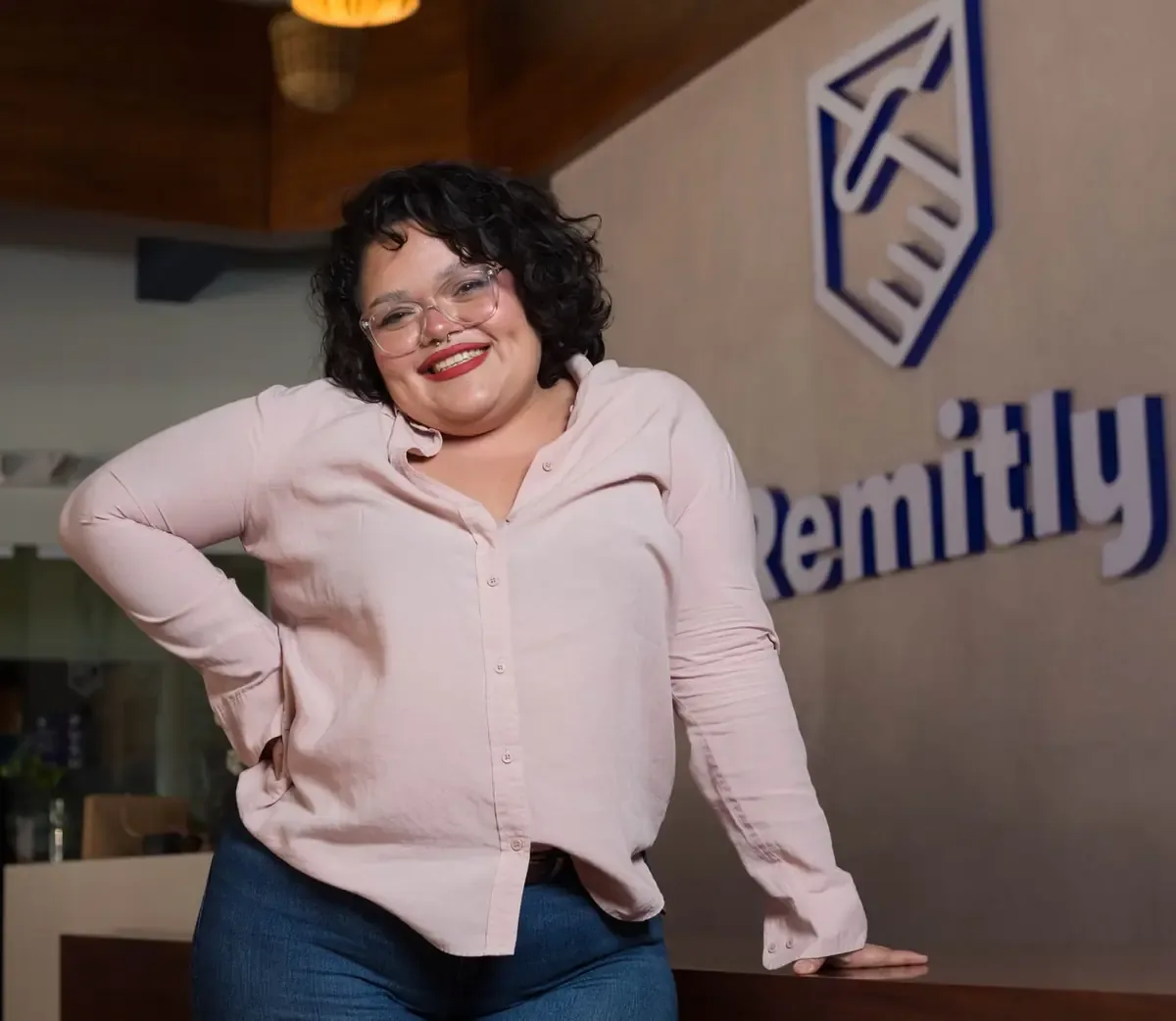 La secretaria de Economía atribuye el crecimiento a una estrategia integral que beneficia a las MIPYMES.