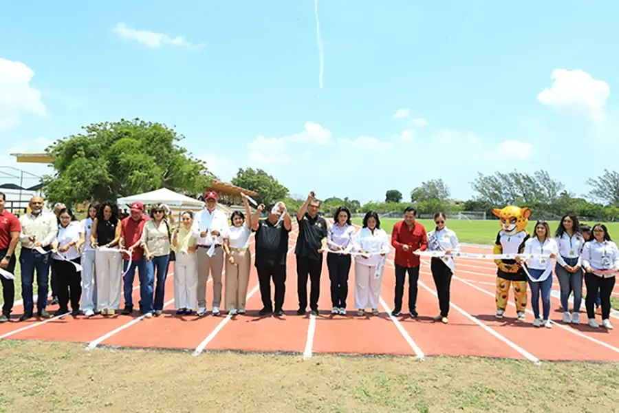 El gobernador resalta el deporte como motor de bienestar y oportunidades en la inauguración de nuevas instalaciones en Tampico.