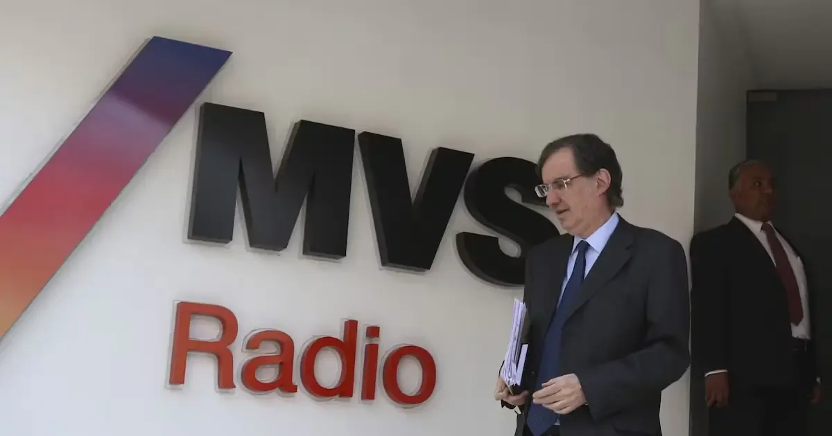 La nueva programación de MVS incluye cambios significativos en horarios y presentadores tras el cierre de un ciclo con Cárdenas.