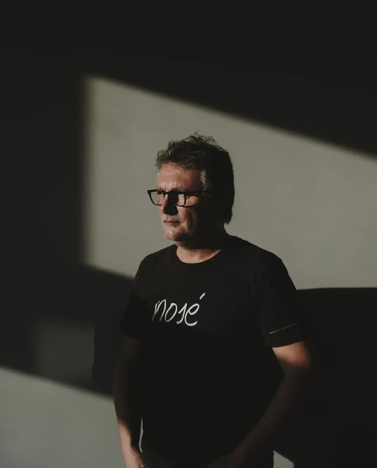 El chef y educador promueve la cocina como un arte para pensar, no solo para comer.
