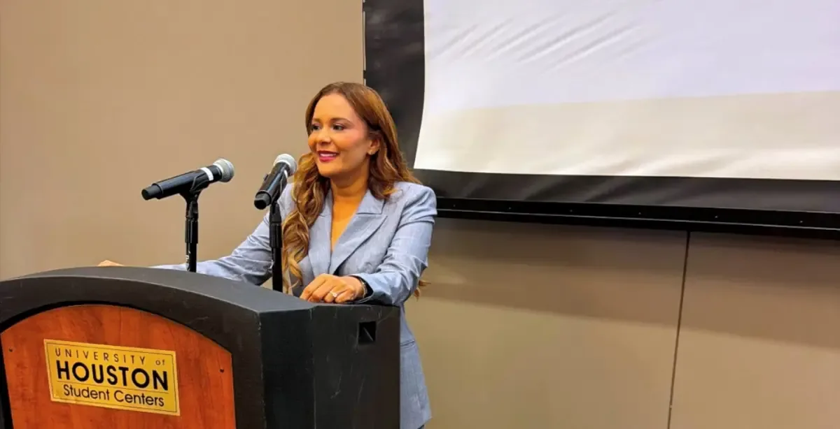 La participación de Andreina García en Houston destaca el acceso al agua potable como una necesidad urgente en La Guajira.