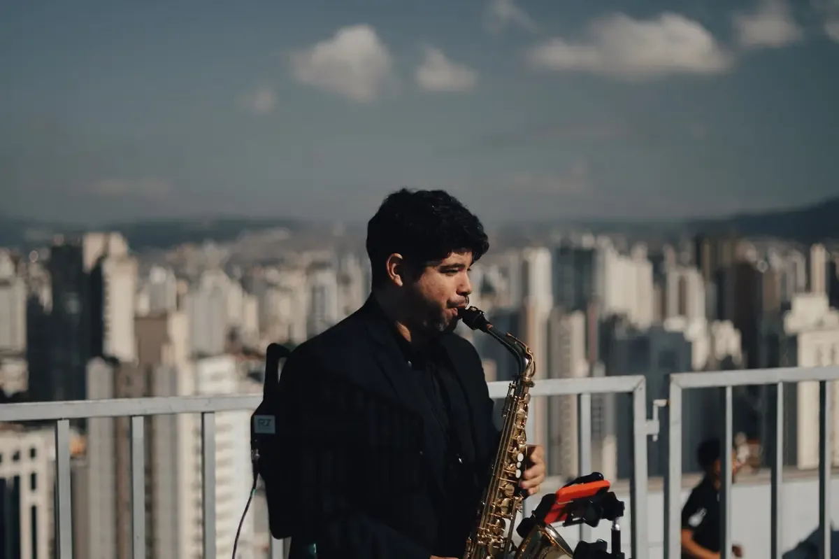 El festival de jazz se celebra en los Açores, destacando el legado de dos gigantes de la música.