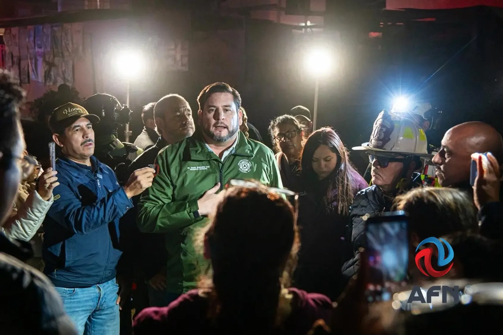 Apoyo municipal a las familias afectadas por el incendio en Rancho las Flores.