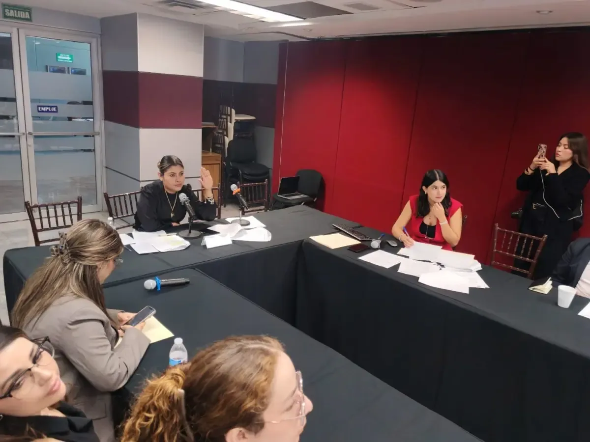 La Ley Malena busca sancionar con cárcel los ataques con ácido en Chihuahua, un paso importante para la defensa de mujeres.