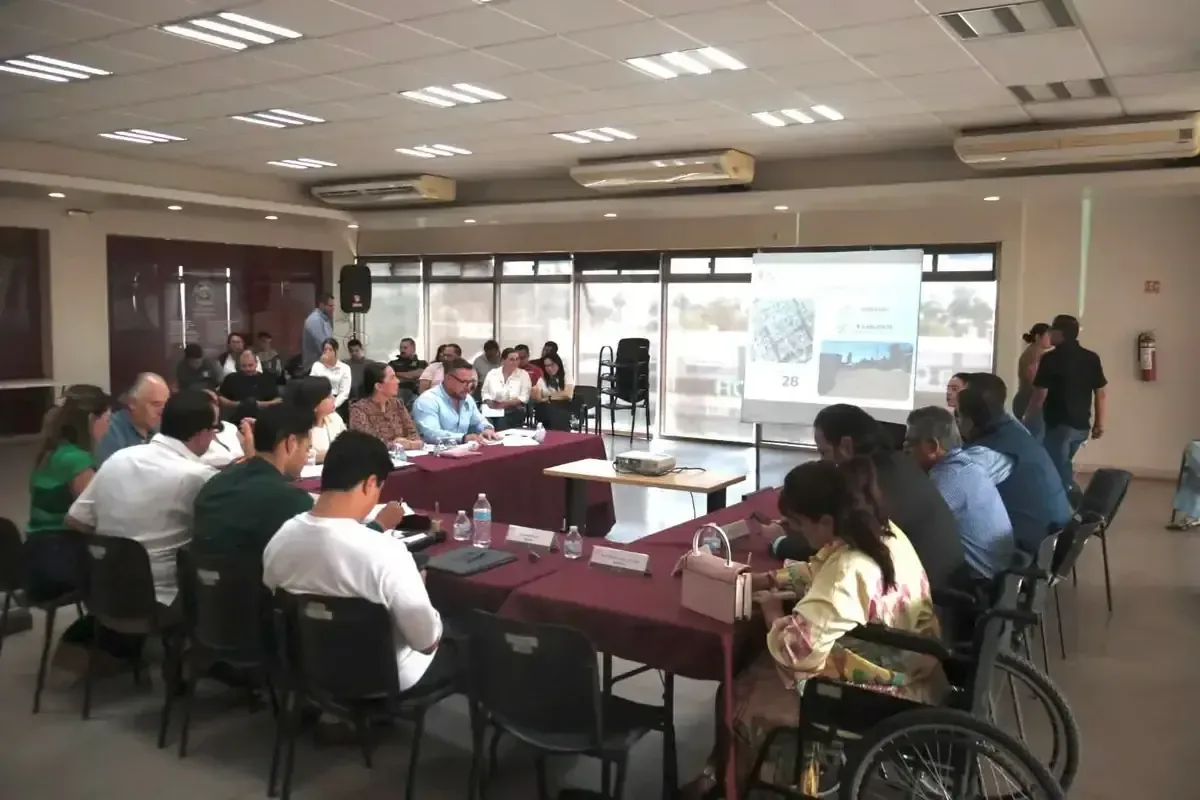 Las obras buscan atender necesidades históricas de colonias en Ensenada.
