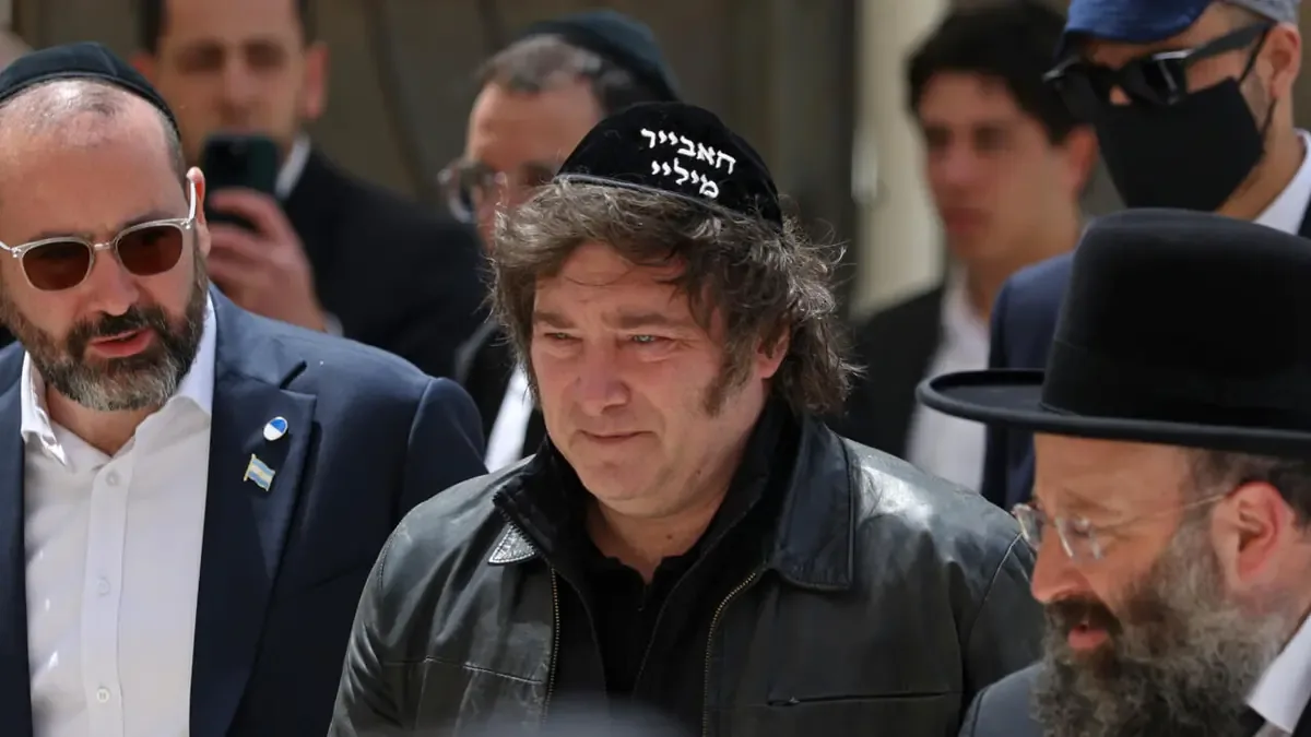 Argentina reafirma su compromiso con la lucha contra el terrorismo y la cooperación con Israel.