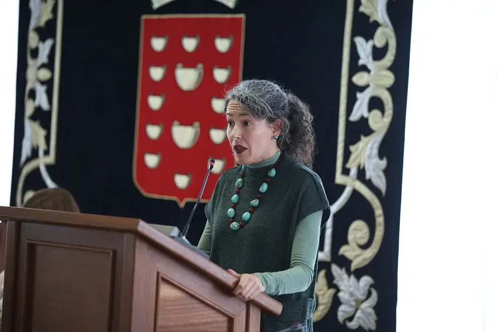Ariagona González critica la falta de control en el centro sociosanitario de Lanzarote.