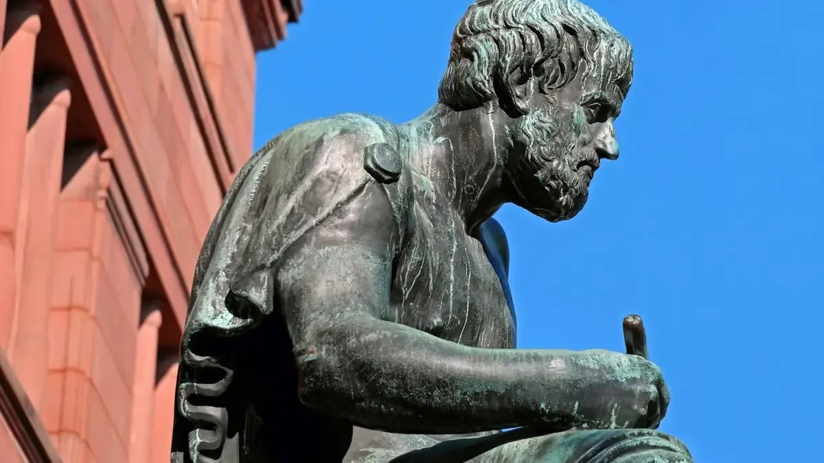 La educación es clave para formar personas capaces de tomar decisiones.