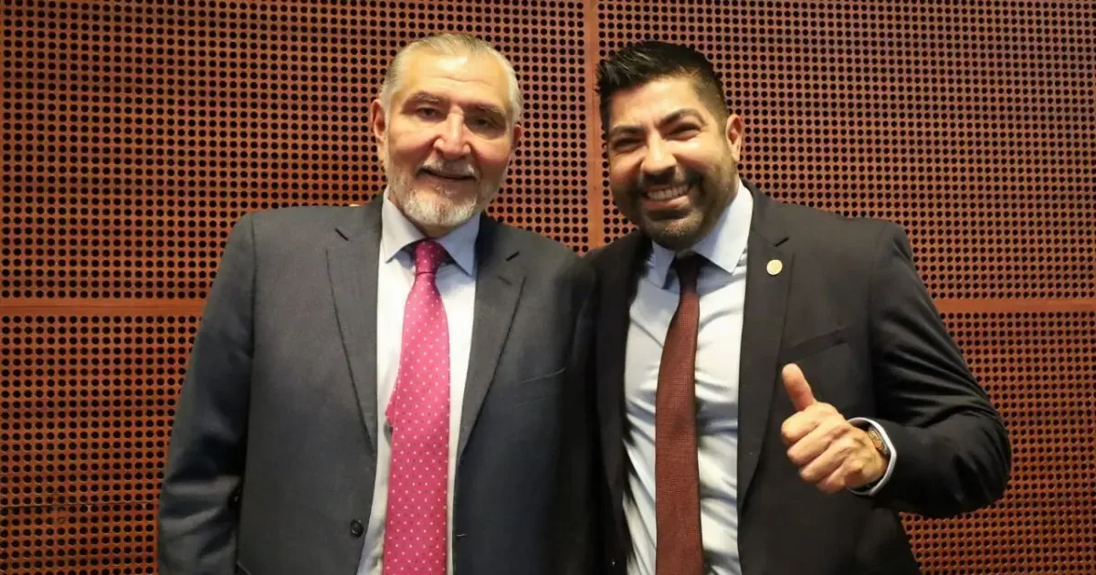 Su aspiración a la gubernatura de Baja California se ve afectada por denuncias de vínculos con delitos.