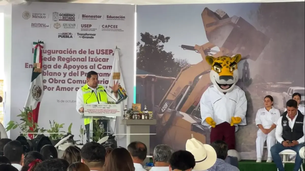 La nueva aeronave busca mejorar la seguridad y apoyar al sector agrícola en Puebla.