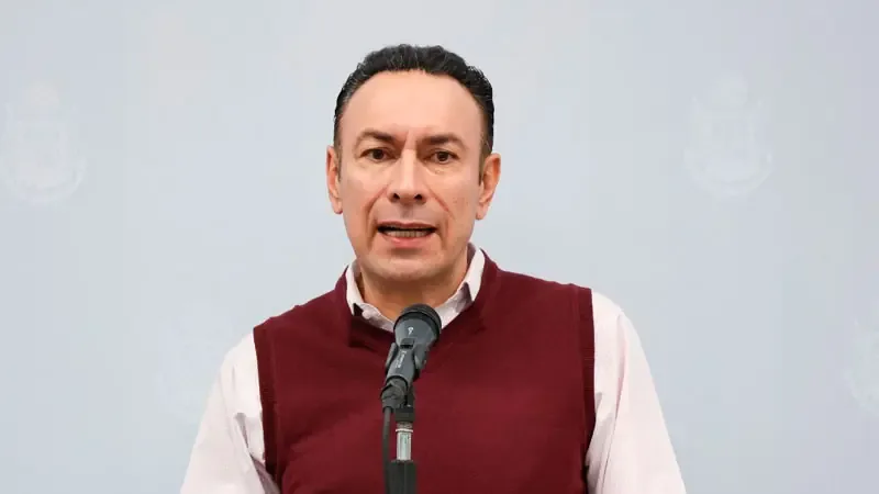 Su decisión responde a la responsabilidad de seguir legislando en el estado.