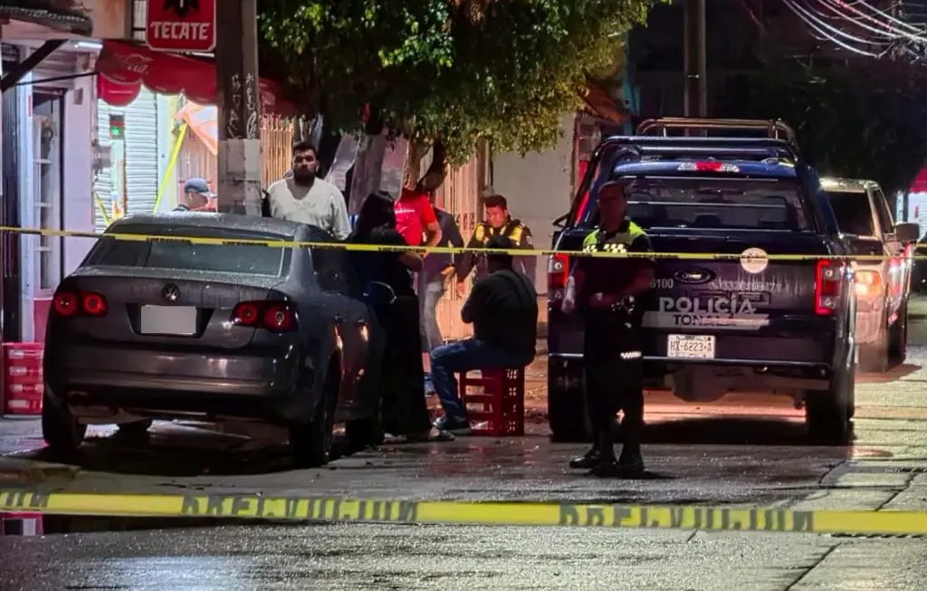 Un hombre de 34 años fue atacado a balazos mientras trabajaba en su negocio.