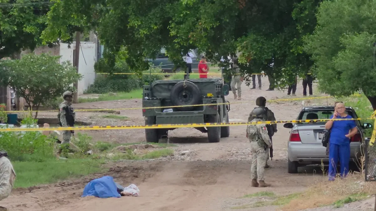 La violencia en Culiacán deja otra víctima, aumentando el temor entre los vecinos de la colonia Lázaro Cárdenas.