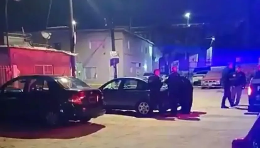 Un ataque armado en la colonia Villa Fontana deja un saldo trágico de un fallecido.