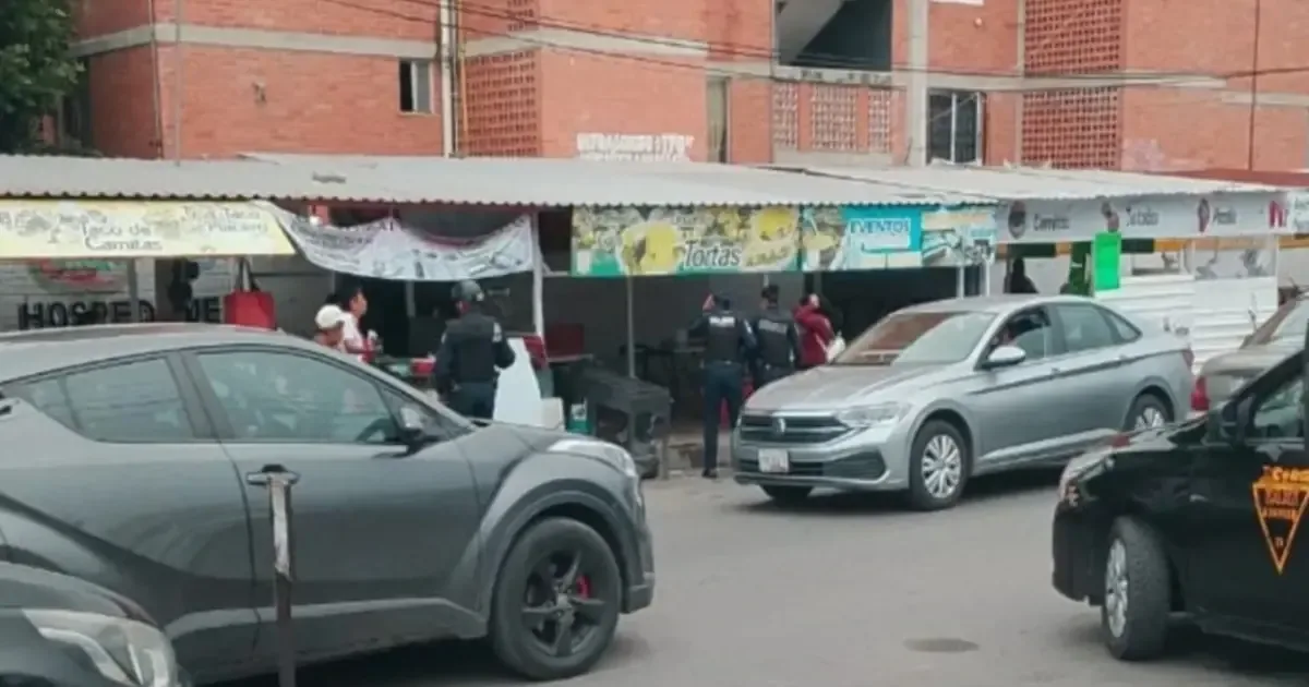 Víctor Mirón Romero fue atacado a tiros frente al Hospital General del Sur, aumentando la preocupación por la violencia en la zona.