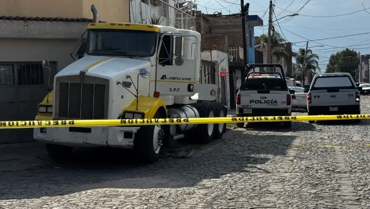 Un hombre fue ultimado a balazos en la colonia San Pedrito; los agresores huyeron en un vehículo.