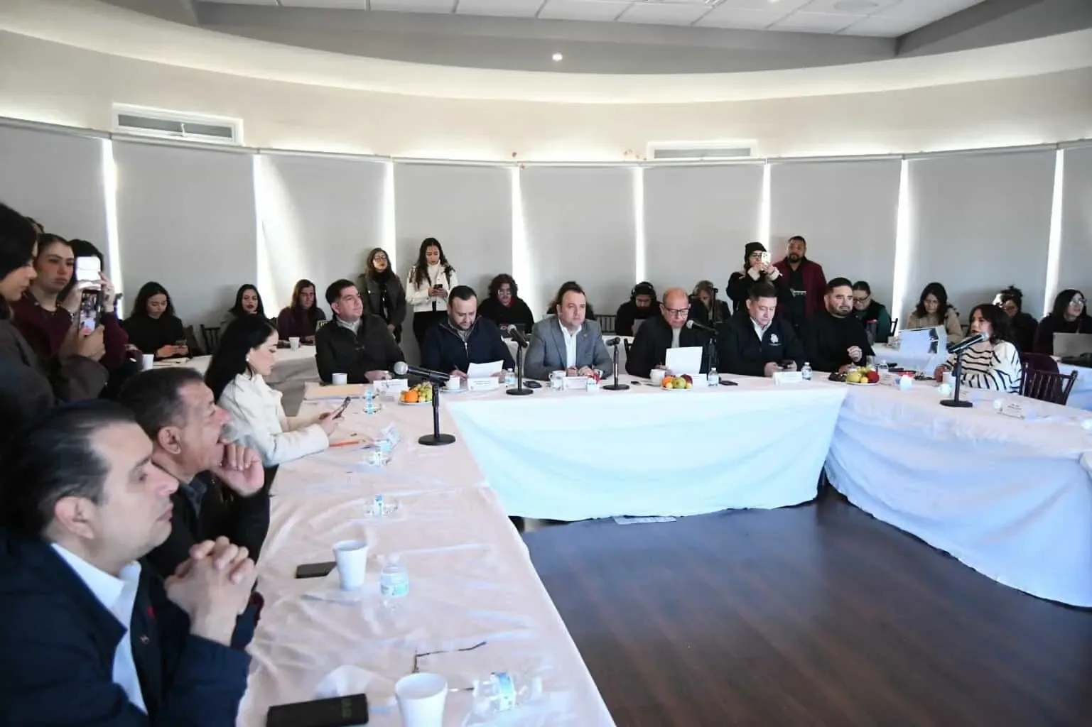 Aspirantes aprobados por la Jucopo para encabezar la Comisión de Derechos Humanos.