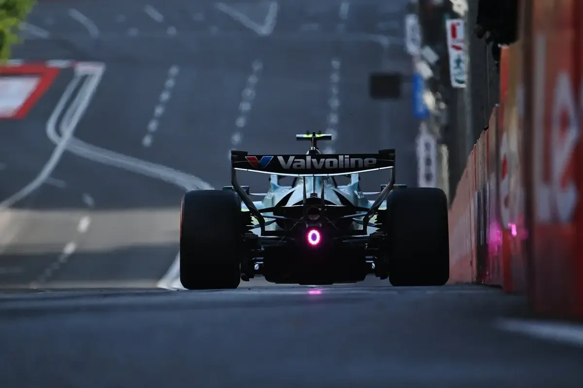 La falta de potencia de Honda pone en evidencia el desempeño de Aston Martin en Fórmula 1.