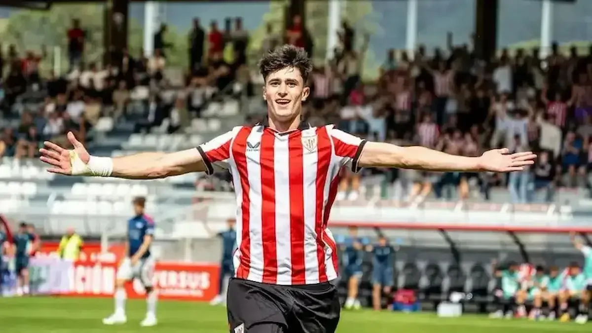 El delantero asegura su futuro con el club bilbaíno mientras se aproxima a su regreso al fútbol.