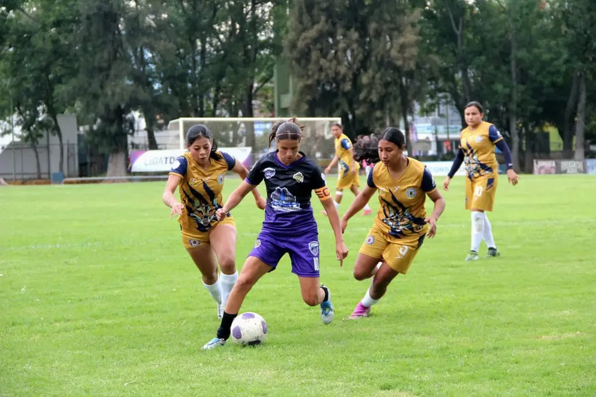 Las nicolaitas llegan motivadas tras un contundente triunfo y buscan mantener el liderato.