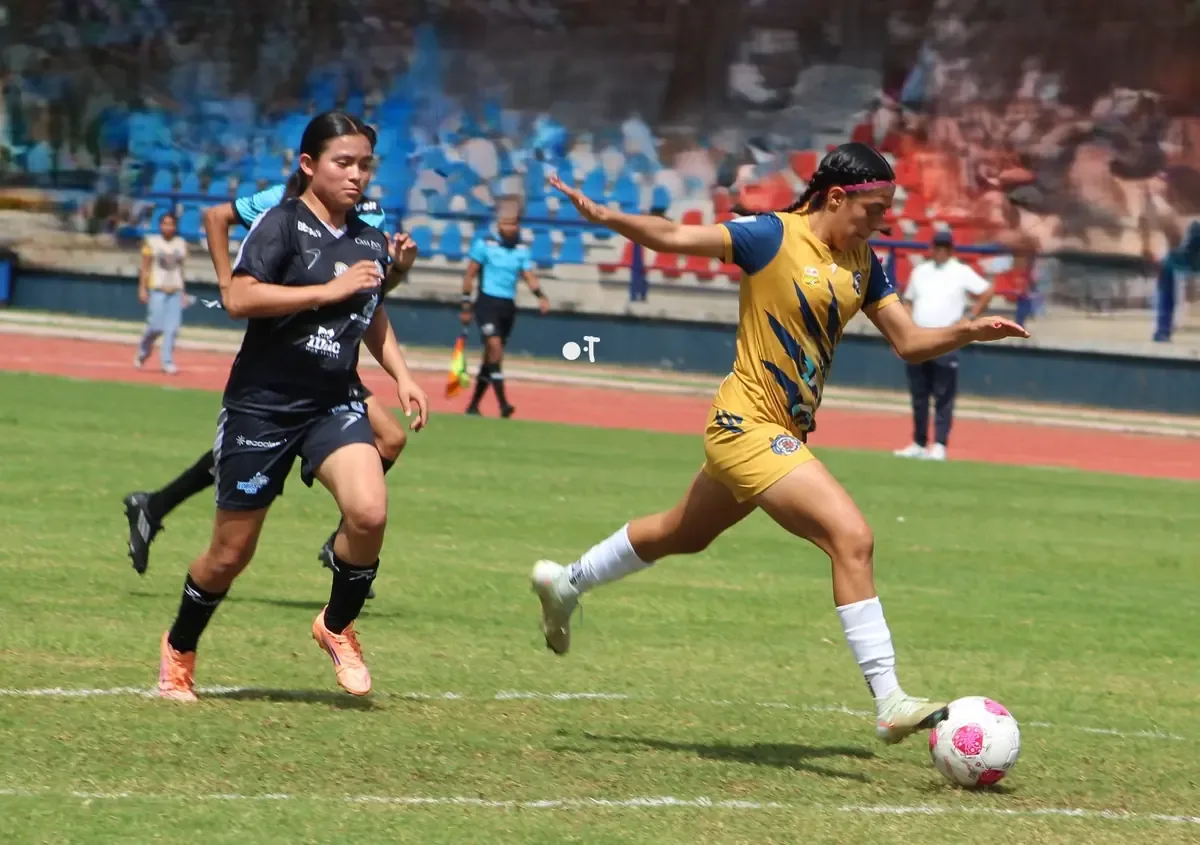 La delantera Paula Salto brilla en la TDP Femenil al encabezar el goleo nacional.