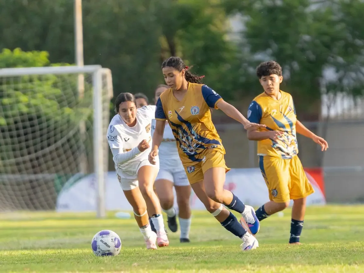 El Atlético Morelia-UMSNH Femenil obtiene un punto valioso en el inicio de la temporada tras un intenso partido en Morelia.