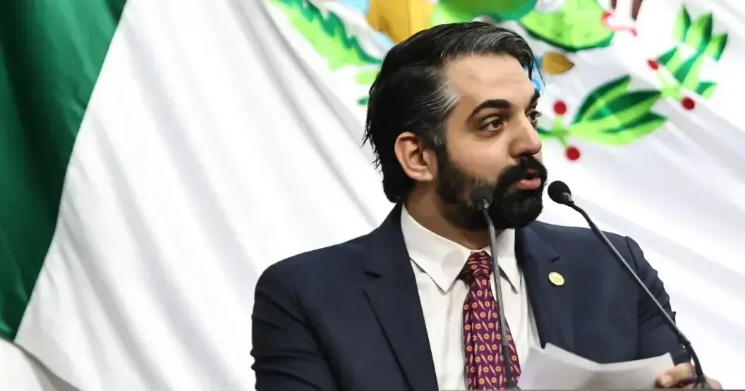 La legislatura de Coahuila cierra un periodo marcado por incidentes y la llegada de Miguel Ángel Riquelme a la alcaldía de Torreón.
