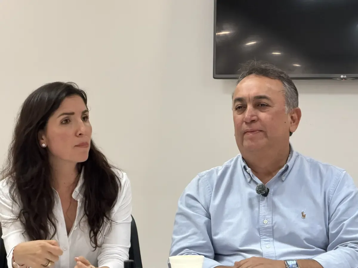 Legisladores advierten que los nuevos cobros federales podrían afectar la competitividad turística de Los Cabos.