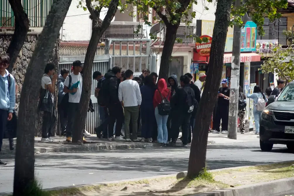 Especialistas señalan que la presión social y patrones familiares contribuyen a esta problemática.