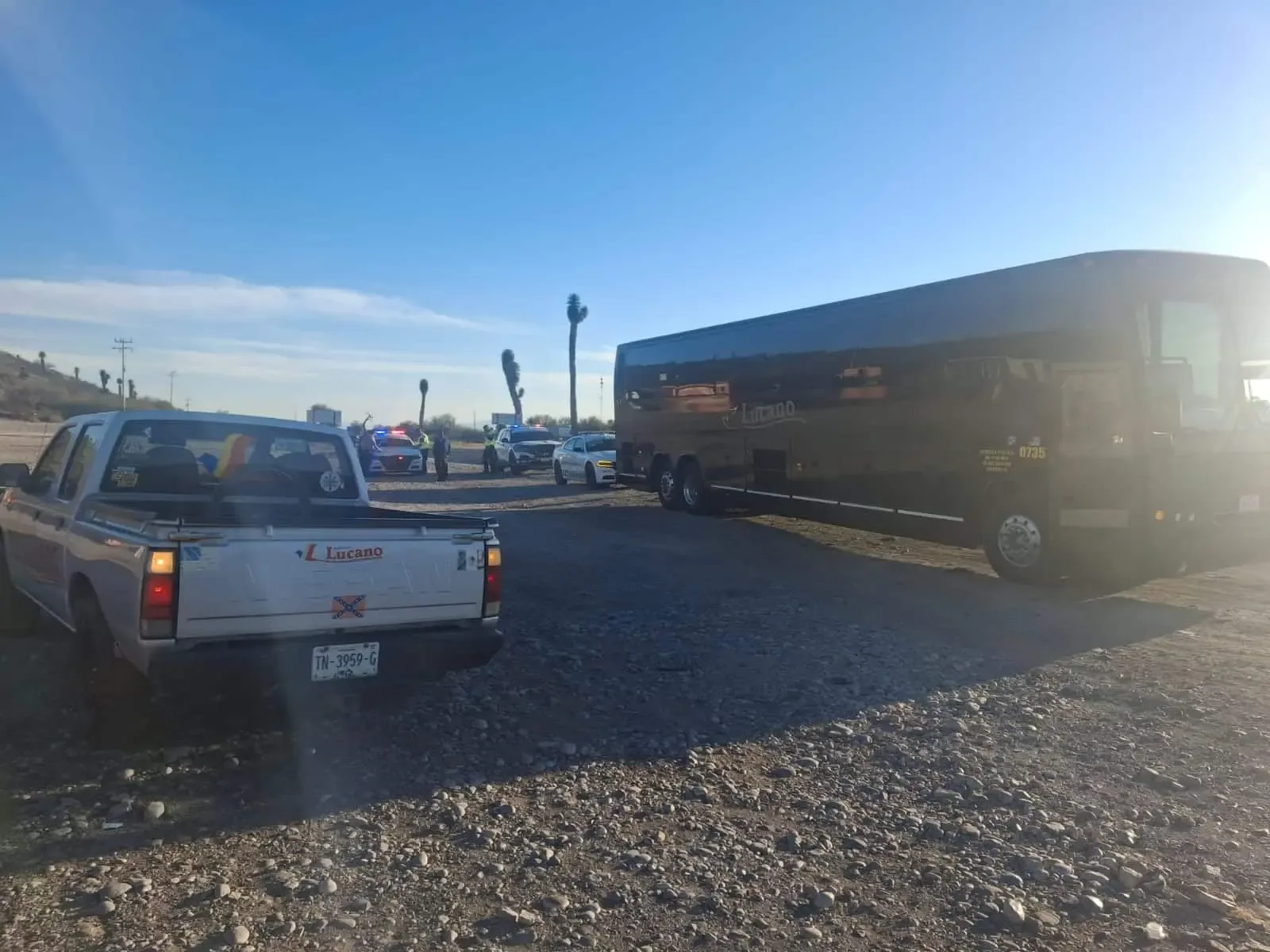 Autobús de pasajeros detenido por la Guardia Nacional en Matehuala.