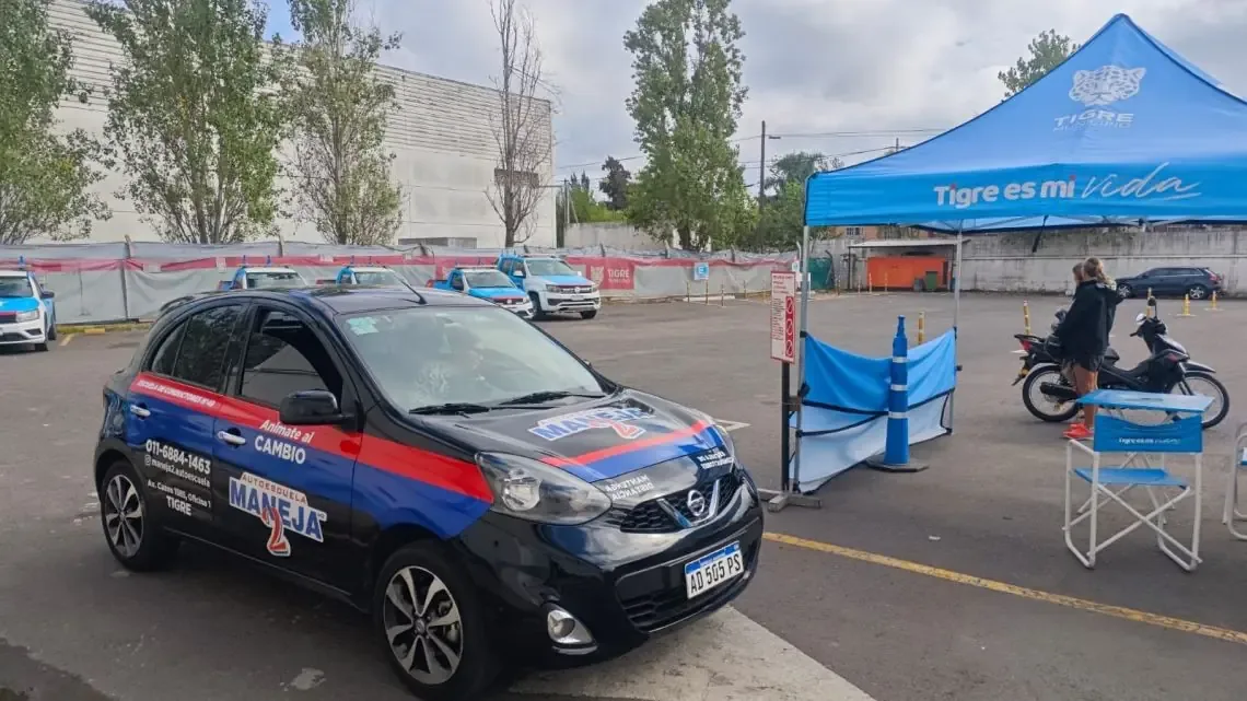 MANEJA2 ofrece un innovador acompañamiento en la educación vial, promoviendo la seguridad y confianza al volante.