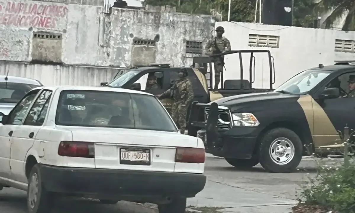 Autoridades implementan medidas de seguridad en diversas regiones del país ante el aumento de la violencia.