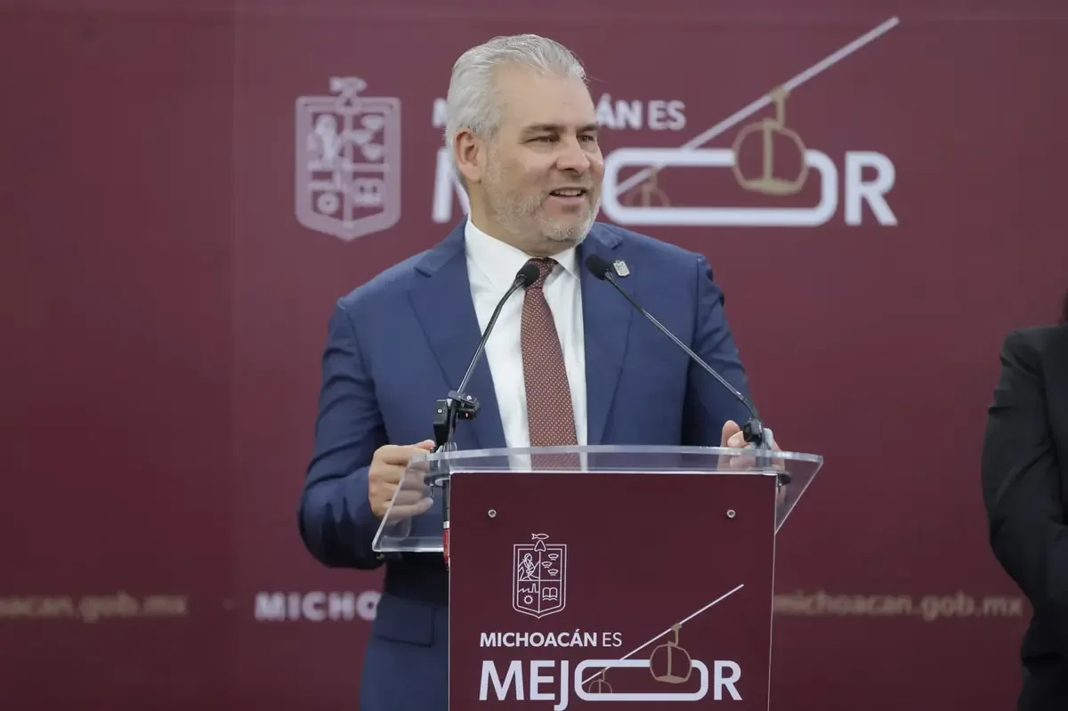 La escolaridad media superior incrementa y la educación básica pierde terreno.