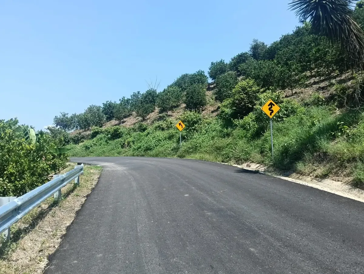 La modernización de esta vía mejorará el acceso a servicios en la Huasteca potosina.