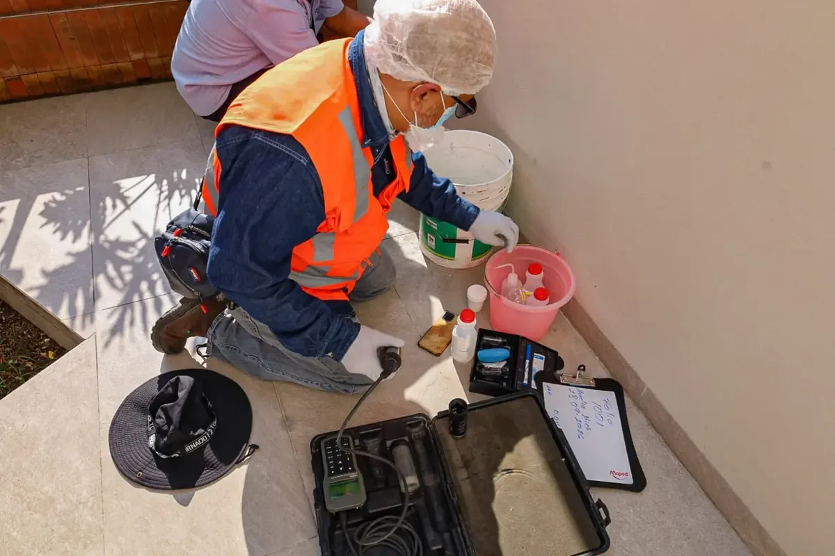El programa Toma Segura busca garantizar la calidad del agua en hogares de Morelia a través de muestreos.