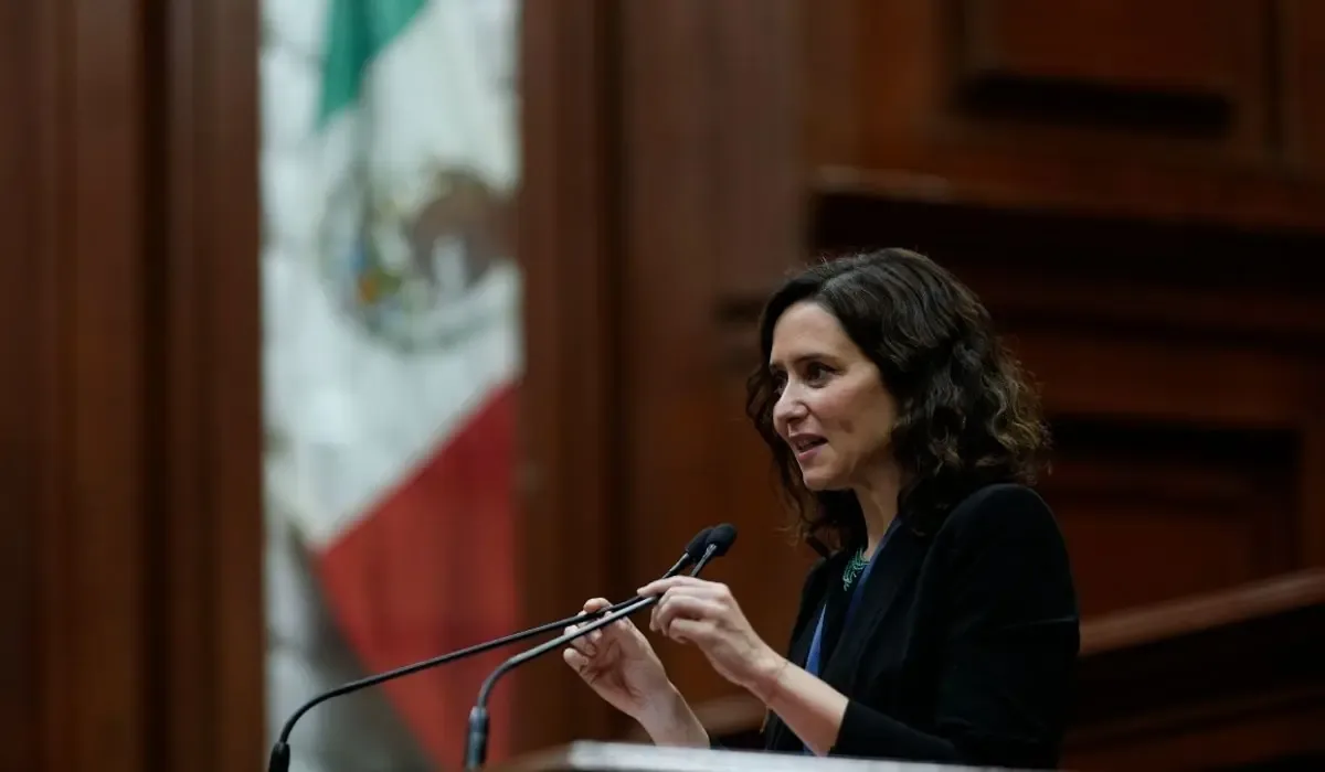 La visita de la presidenta madrileña a México se da en un contexto de tensión por narcotráfico y la política interna del país.