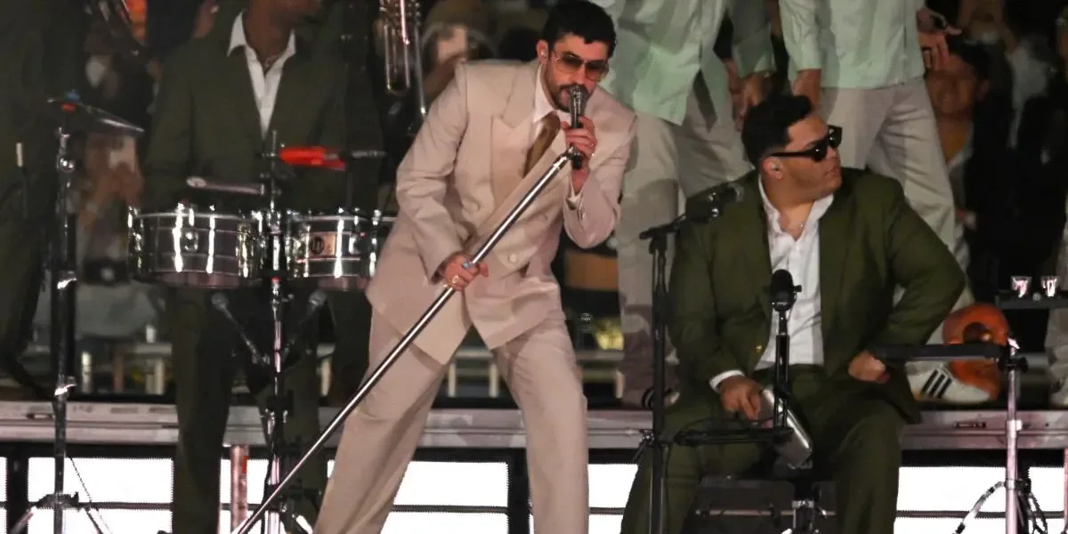 Bad Bunny se prepara para su actuación en el Super Bowl de la NFL.