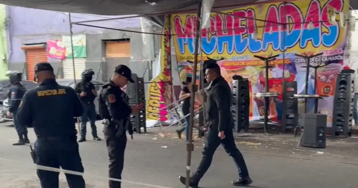 La violencia en Tepito continúa con una balacera que deja varios heridos y un fuerte despliegue policial en la zona.