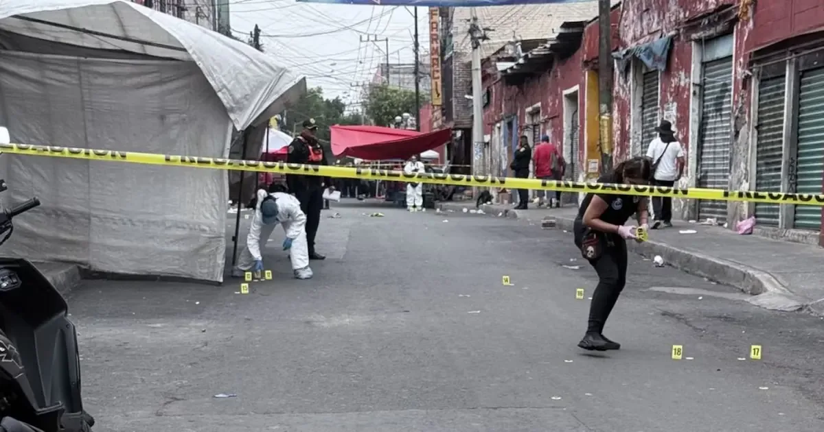 Un ataque armado en la colonia Tepito desata pánico entre los residentes; se busca a los responsables.