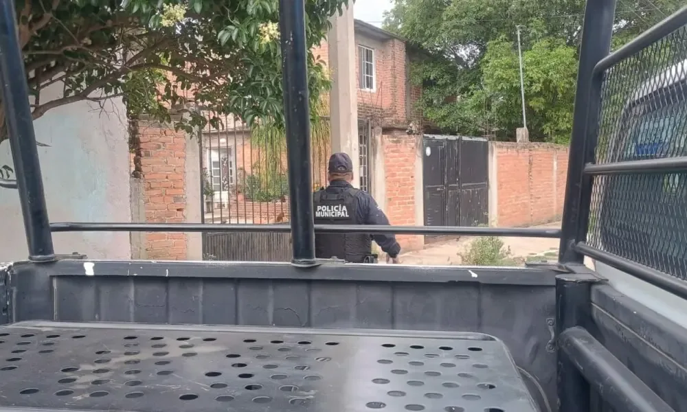 La Fiscalía de Querétaro indaga un ataque armado en la colonia Nuevo San Isidro, relacionado con posibles conflictos entre particulares.