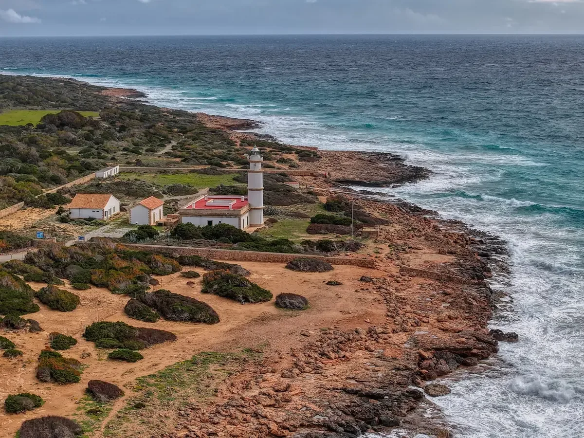 La crisis de la vivienda se agudiza en las zonas turísticas de la costa española.