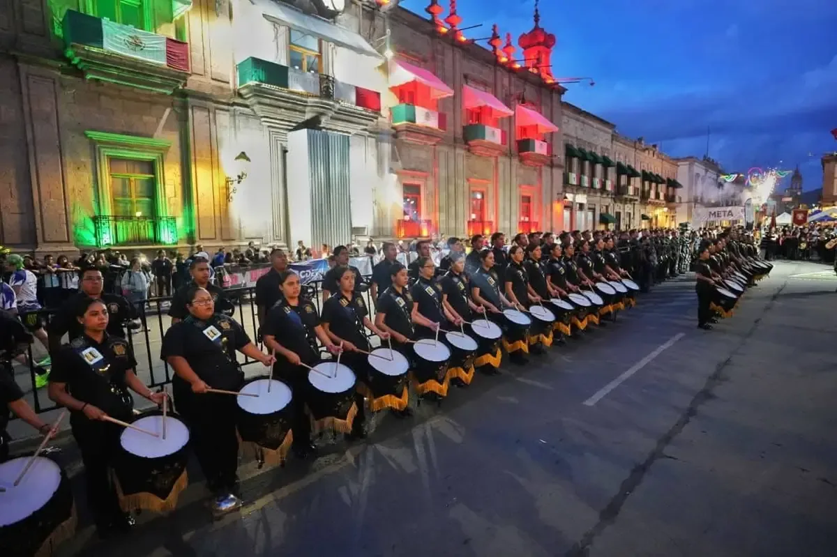La Banda de Guerra de la UMSNH se consolida como símbolo cívico y cultural tras casi seis décadas de historia.
