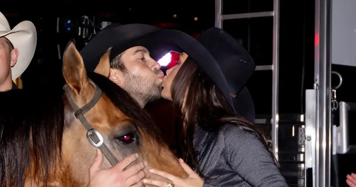 Bella Hadid y Adán Bañuelos, una pareja conocida en el mundo del espectáculo y la equitación.