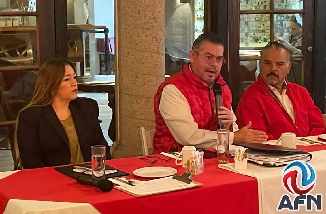 Blas Ramos anuncia acciones legales contra el diputado Molina en Tijuana.