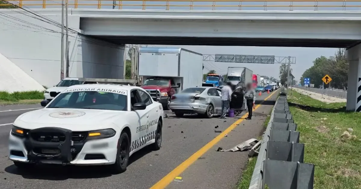 Conductores enfrentarán bloqueos y carga vehicular en varias rutas del país.