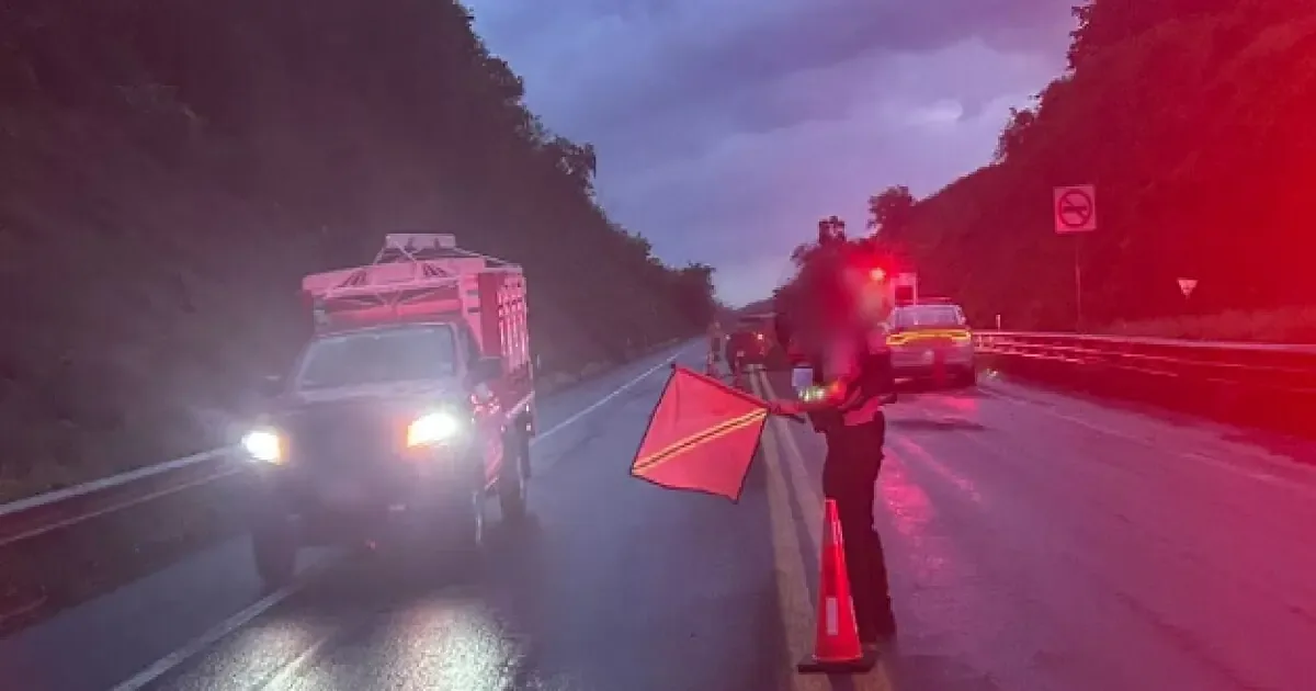 Accidente en varias carreteras afecta la circulación este 24 de mayo.