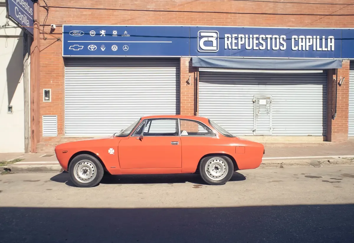 El piloto potosino se perfila como contendiente al campeonato nacional tras una temporada destacada.