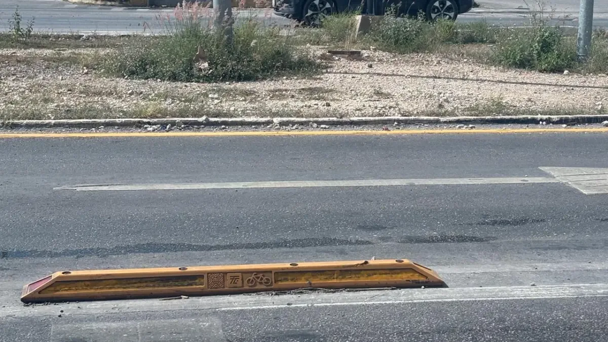 La instalación de bolardos de la CDMX en Mérida plantea dudas sobre su uso y funcionalidad.