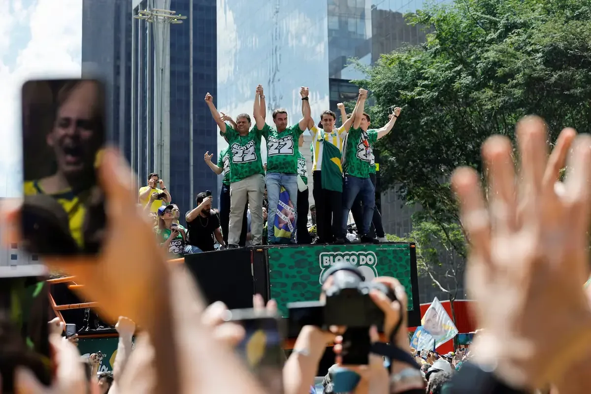 La campaña electoral en Brasil se intensifica con ambos candidatos en un empate técnico.